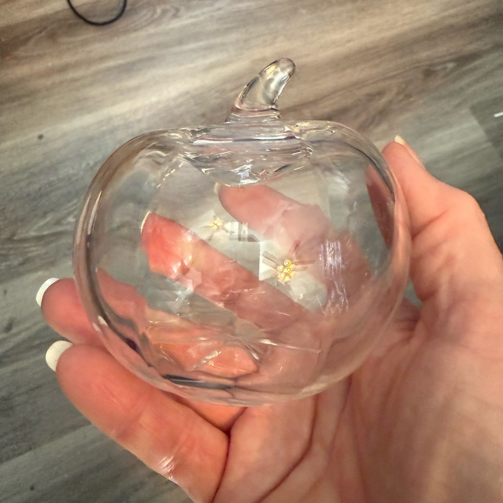 Princess House Clear Glass Pumpkin - Picture 2 of 6
